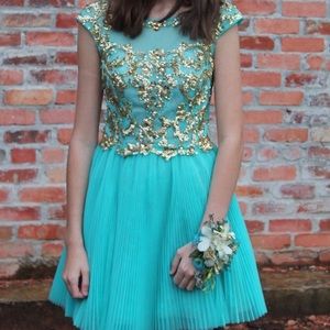 Sherri Hill Dress size 0